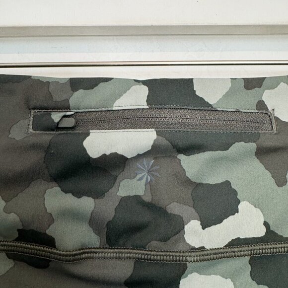 Athleta High Rise Lightning Camo 7/8 Tight Athletic Workout Leggings Gym Size XS - Picture 6 of 9